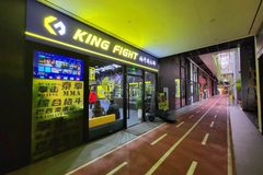 浦东新装修LOFT 6米挑高 双地铁 - 缩略图 3