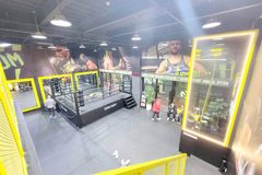 浦东新装修LOFT 6米挑高 双地铁 - 缩略图 6