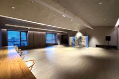 浦东新装修 LOFT 6米挑高 - 缩略图 3