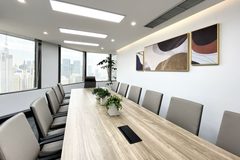 繁华中的传奇：世界广场里全江景办公室 - 缩略图 9