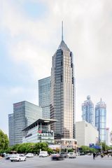 繁华中的传奇：世界广场里全江景办公室 - 缩略图 2