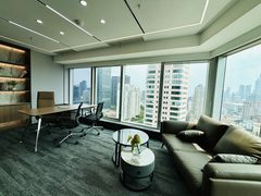 外卖员“关门杀”事件引物业安全争议 - 缩略图 15