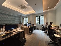 创意圈惊呆！小花园+阳光房，1楼展示面太绝 - 缩略图 10