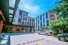 创意圈惊呆！小花园+阳光房，1楼展示面太绝 - 缩略图 2