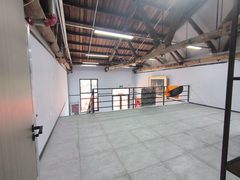 独门院落复式 220㎡ 南北通透 大玻璃窗 - 缩略图 8