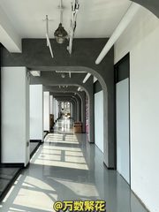 常营梦谷 336平地铁口 遗留装修40工位 - 缩略图 1