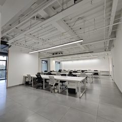 常营梦谷 336平地铁口 遗留装修40工位 - 缩略图 4