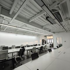 常营梦谷 336平地铁口 遗留装修40工位 - 缩略图 6