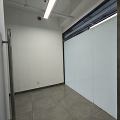 常营梦谷 336平地铁口 遗留装修40工位 - 缩略图 9