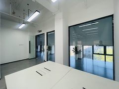 直播公司必看：120平米现成场景省装修 - 缩略图 2