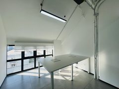 直播公司必看：120平米现成场景省装修 - 缩略图 4