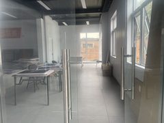 东五环 198㎡ 带小院，精装含地暖 - 缩略图 5