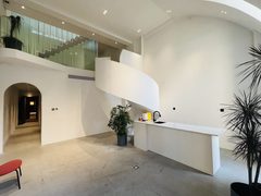 南洋文创园 | 三层露台 | 拎包入驻？ - 缩略图 3