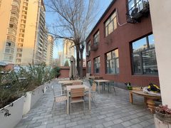 双井北汽文创园475平米南北向上下两层带小院 - 缩略图 3