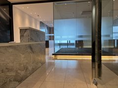 国贸大厦223平现房 遗留装修 空置待租 - 缩略图 2