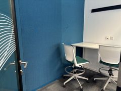 甲方笑疯了：会议室自带全景CBD不怕泄密 - 缩略图 9