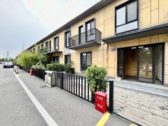 高碑店独栋340平 带小院阁楼 遗留装修 - 缩略图 2