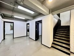 高碑店独栋340平 带小院阁楼 遗留装修 - 缩略图 5