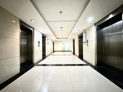 113平米办公空间，4间功能室+12工位，拎包入驻 - 缩略图 12