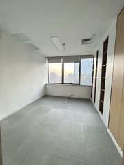 老板们都眼红！太阳宫大厦三面采光办公区 - 缩略图 6