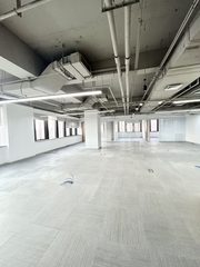 老板们都眼红！太阳宫大厦三面采光办公区 - 缩略图 13