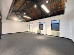 设计圈爆了！老厂房变身创意独栋 - 缩略图 7