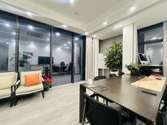 枫花园汽车影院 590平 独门独院 带厨房 精装修 - 缩略图 10