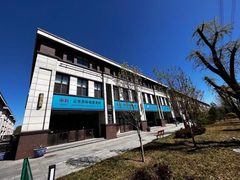 青年路临街1920㎡ 4米层高 月底免租 - 缩略图 2