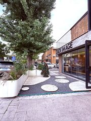 30平临街小铺带露台，CBD东四环展示面佳 - 缩略图 3
