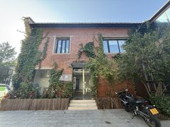 百子湾老厂房改造的艺术空间 - 缩略图 4