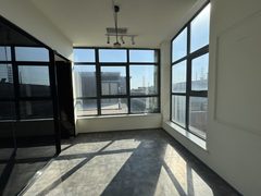 花园里 200平 精装修 送露台 三向采光 - 缩略图 2