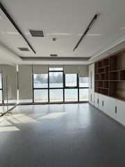 推荐550平独立门头直播拍摄空间 - 缩略图 9
