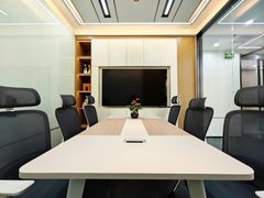 CBD万达广场184平新装修，这个房源适合干什么呢？ - 缩略图 2