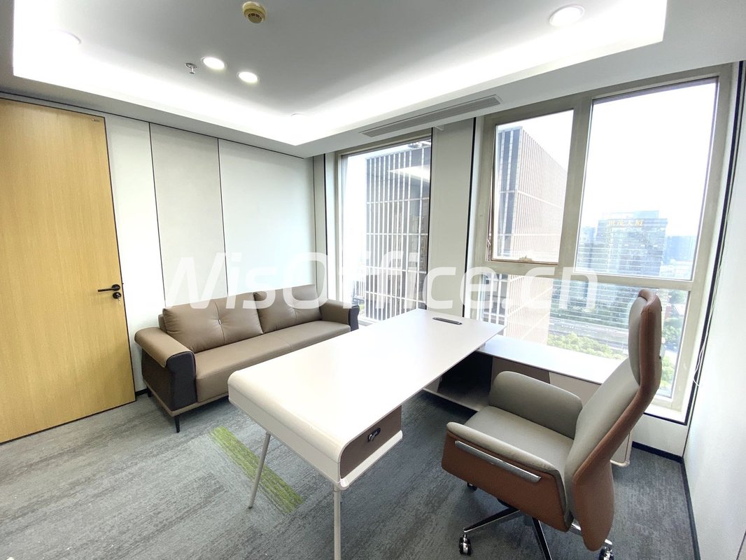 大望路地铁口216平精装办公 - 首图