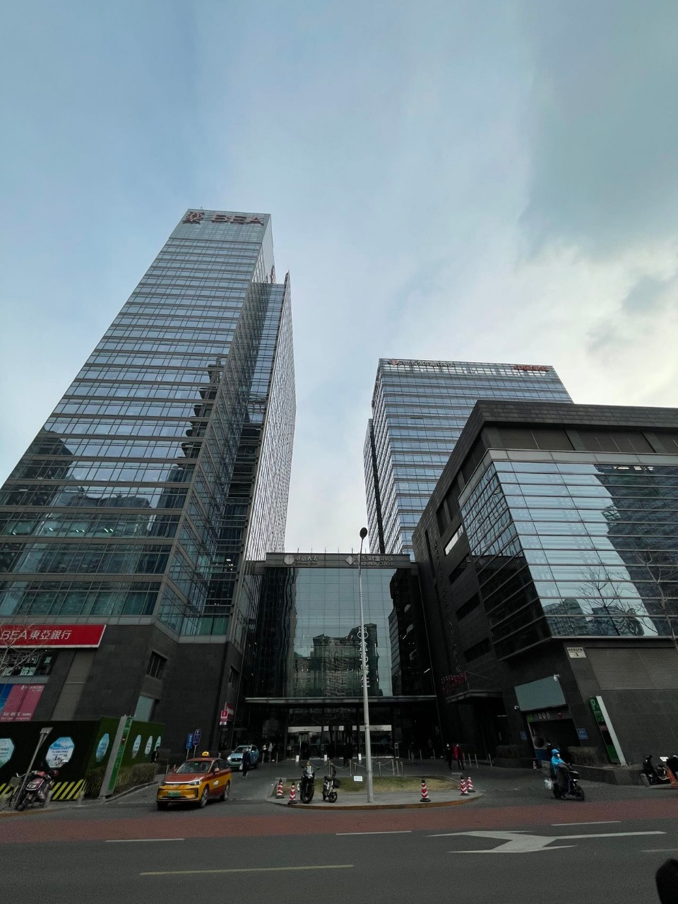 CBD现房 世纪财富中心830平 双地铁 金融装修