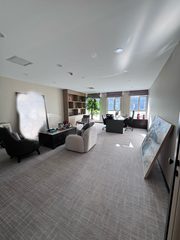 东亿产业园 4784平大空间 四面采光 - 缩略图 17