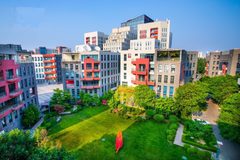 东亿国际传媒产业园 独栋3130平米 花园环绕 - 缩略图 2