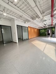 东四环独栋509㎡ 东西向采光 双地铁 - 缩略图 3