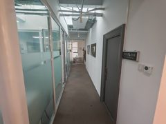 东直门老厂房变身创意园，通勤30分钟到机场 - 缩略图 13