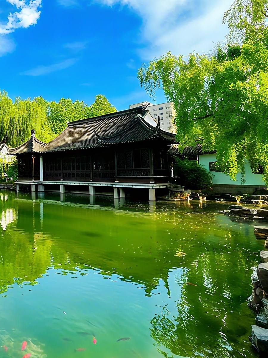 东直门100平精巧空间，这个房源适合干什么呢？