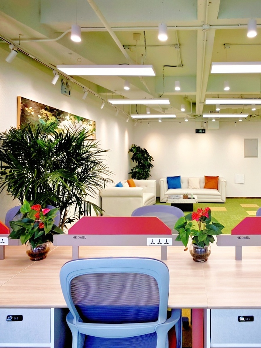 国贸传媒楼，租金低至一杯咖啡价