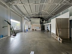 东村文创园 1580平 带露台 挑高6米 - 缩略图 9