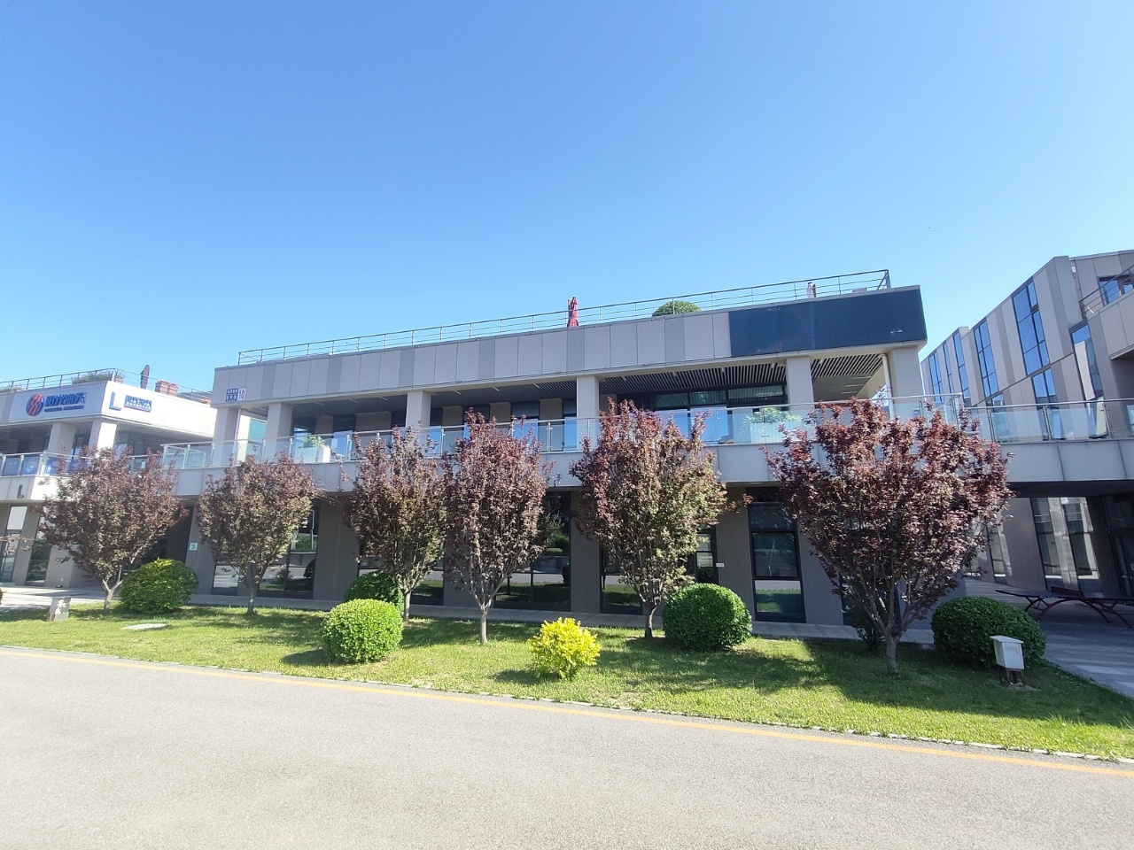 东枫德必WE人工智能创新基地