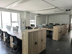 艺术圈疯抢！落地窗撑起创意风暴 - 缩略图 4