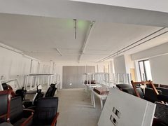 真房｜中国铁建广场B座 |177平｜3.3元｜森林旁的办公 - 缩略图 8