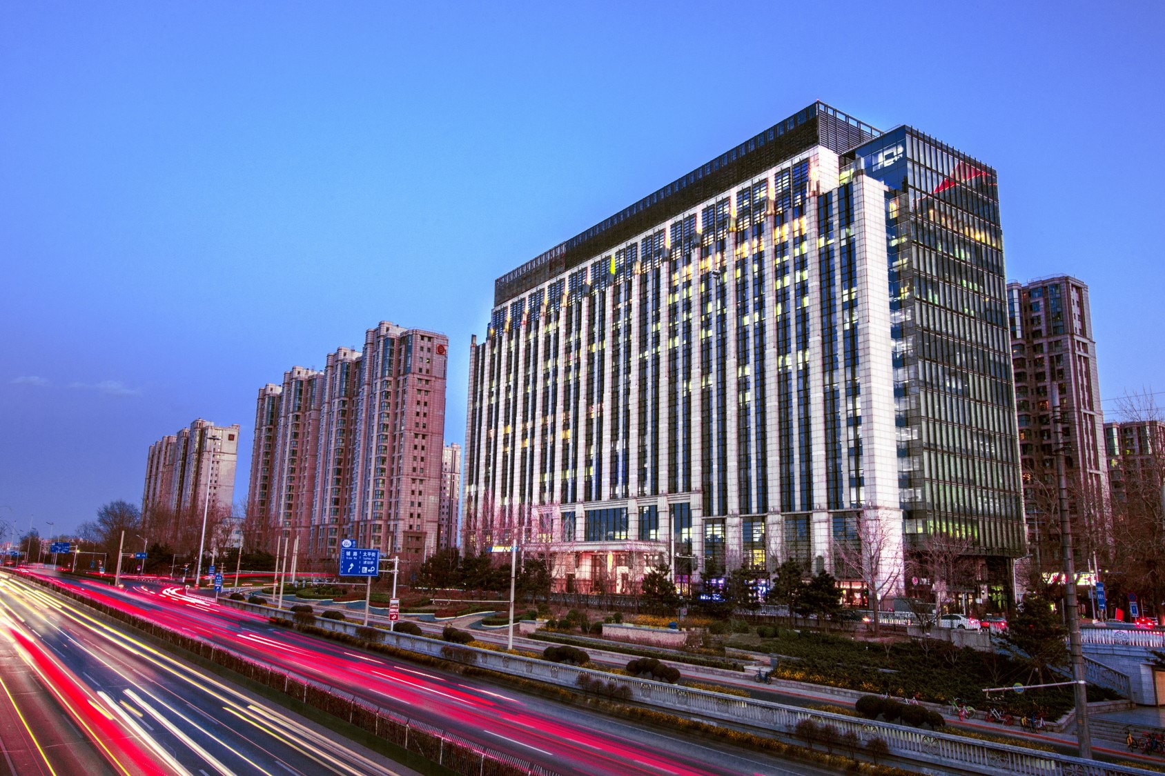 真房｜中海地产广场 |226平｜5元｜南二环稀缺绿建认证