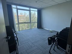 上地办公新发现，面积够大 - 缩略图 22