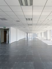 西南向365平米 亦庄中航技广场 正对电梯 - 缩略图 1