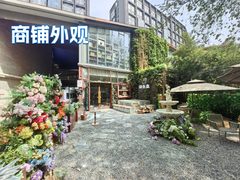 东三环97平酒吧遗留装修 独立花园 - 缩略图 2