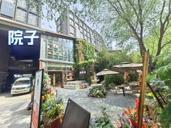 东三环97平酒吧遗留装修 独立花园 - 缩略图 4